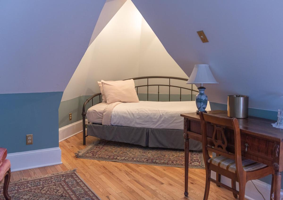 Luxury Triple Room